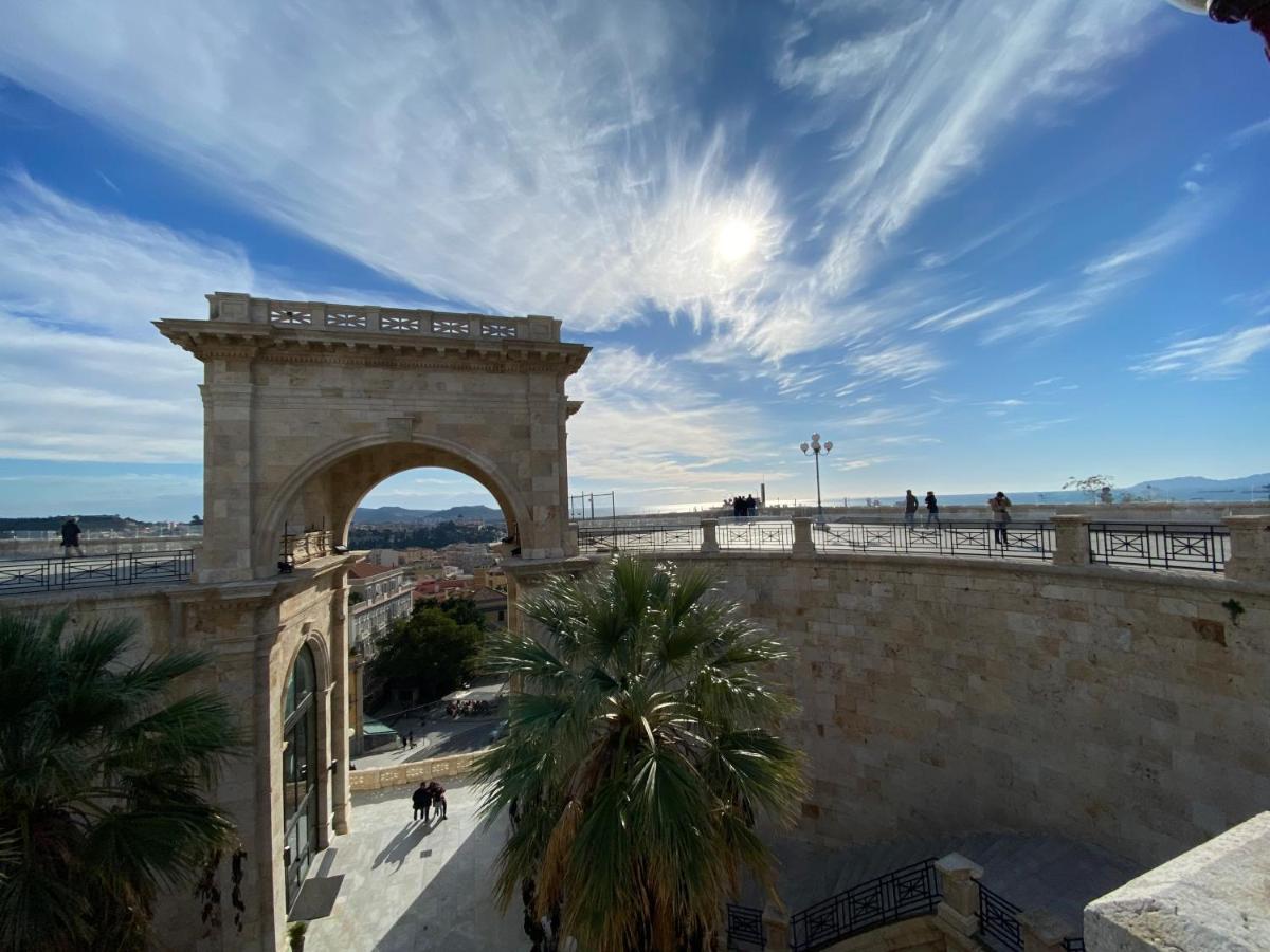 Suite St Remy - Il Bastione Cagliari Ngoại thất bức ảnh